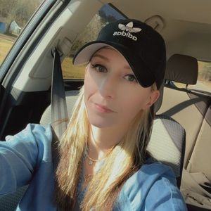 Meet your Posher, Shayna